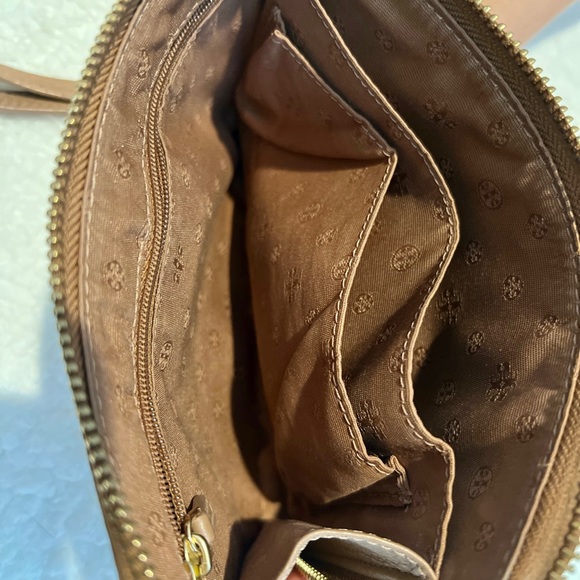 Tory Burch brown clutch - Picture 2 of 3